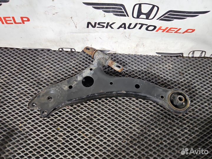 Рычаг передний правый Toyota Camry ACV40 2azfe