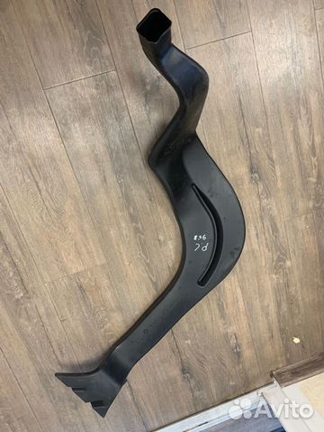 Воздуховод отопителя передний правый Porsche