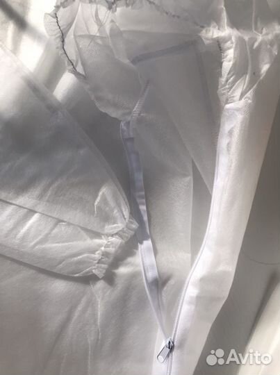 Медицинский защитный костюм-комбинезон