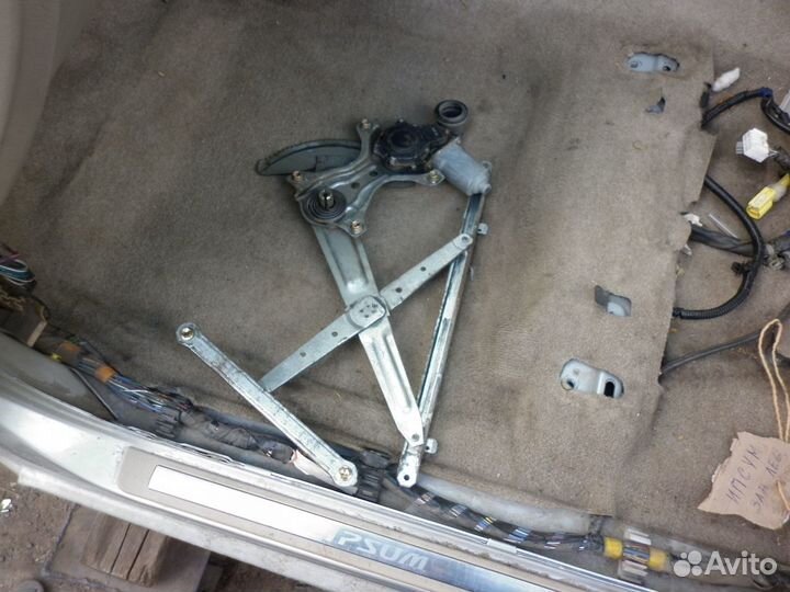 Стеклоподьемники тойота ипсум