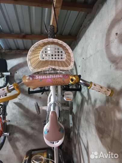 Детский велосипед с родительской ручкой