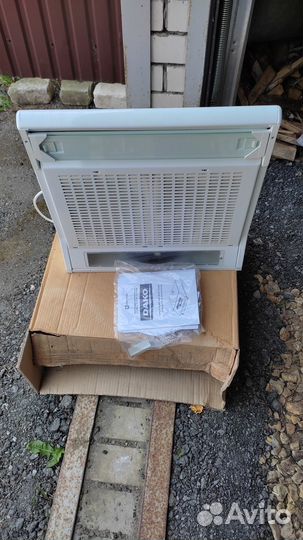 Кухонная вытяжка dako