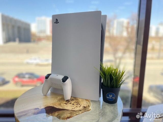 Sony playstation 5 ps5 3 ревизия, новая почти купить в Уфе ...