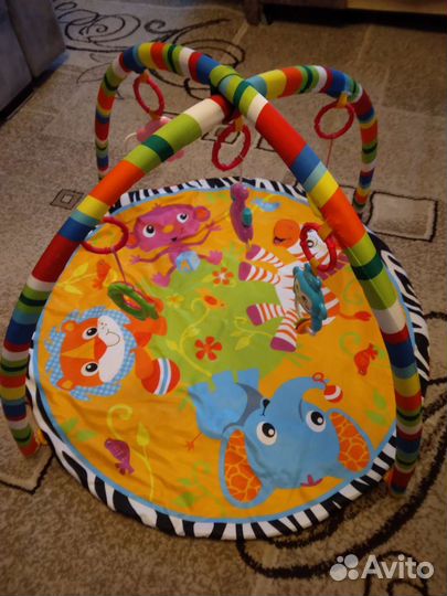 Развивающий коврик