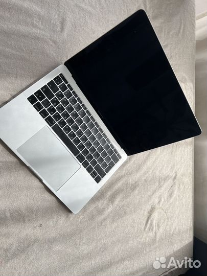 Apple MacBook pro 13