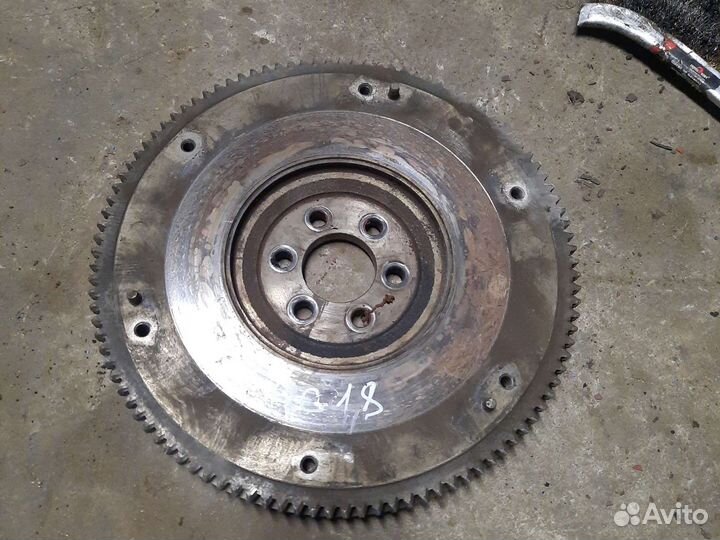 Маховик nissan primera p11 QG18