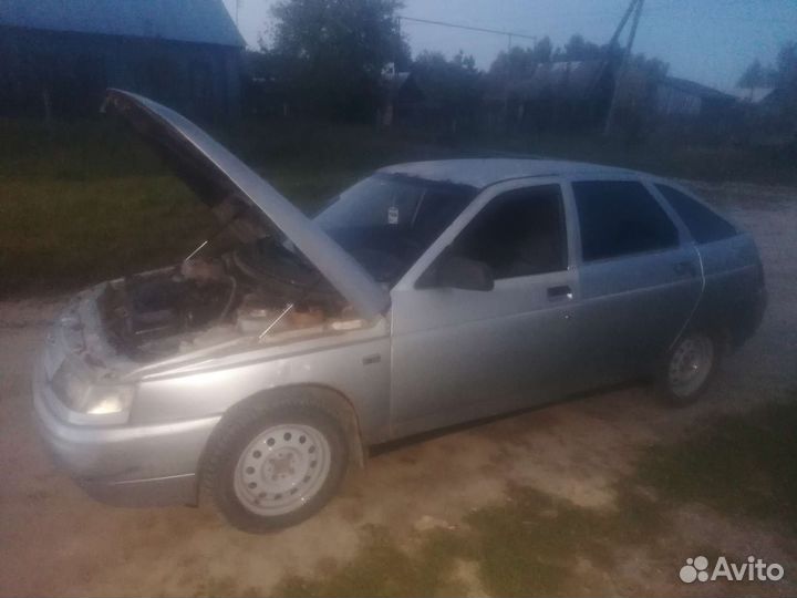 ВАЗ 2112 1.5 МТ, 2002, 300 000 км