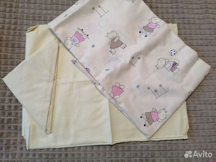 Комплект постельного белья в детскую кроватку