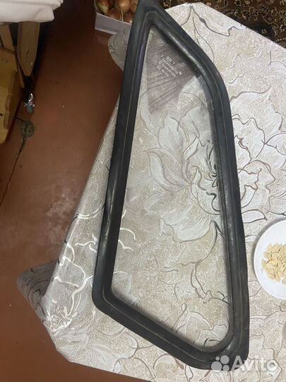 Заднее стекло ваз 2114