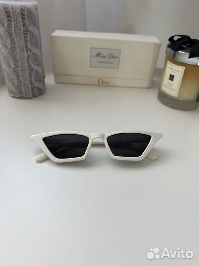 Солнцезащитные очки