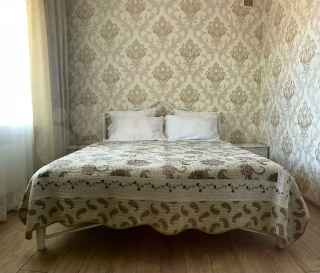 2-к. апартаменты, 65 м², 1/3 эт.