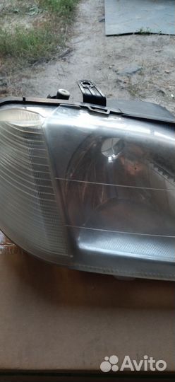 Фара правая рено логан 1