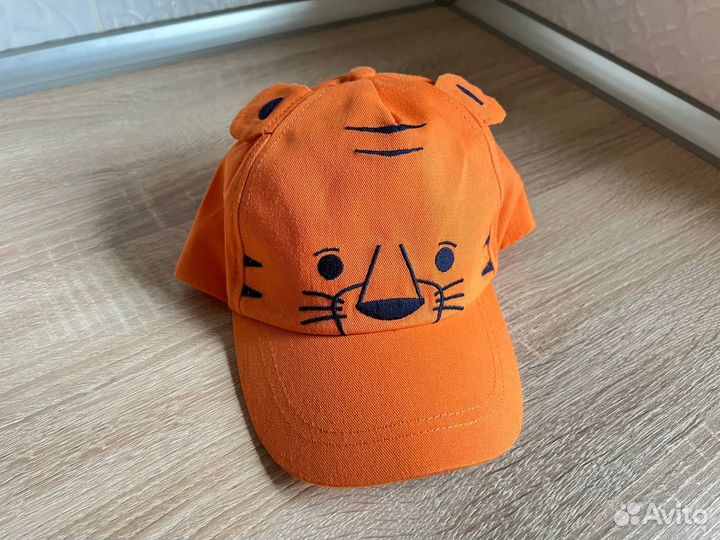 Бейсболка тигренок оранжевая р.50 новая