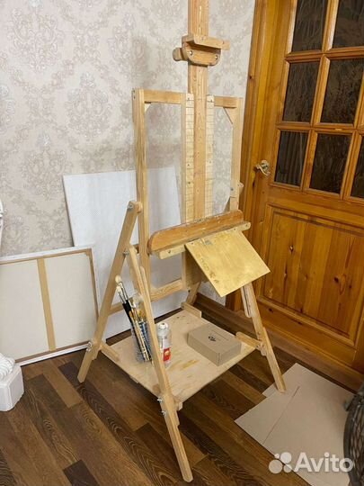 Мольберт художественный