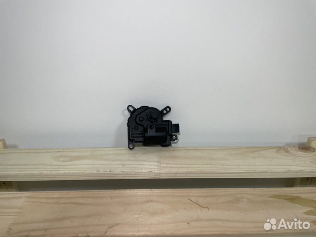 Привод заслонки отопителя Ford 1S7H19B634CA