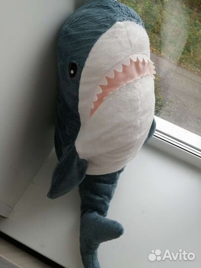 Акула блохэй икеа