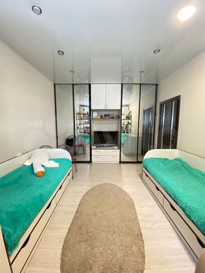 3-к. квартира, 68,8 м², 2/5 эт.