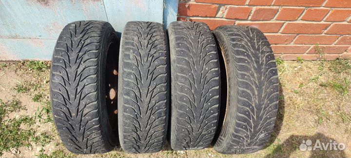Зимняя резина185/65 r15 на штампах
