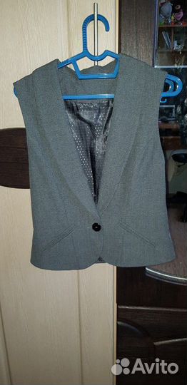 Жилет на девочку