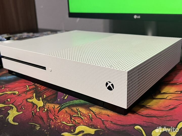 Xbox One s