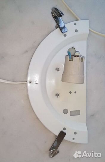 Настенный светильник бра