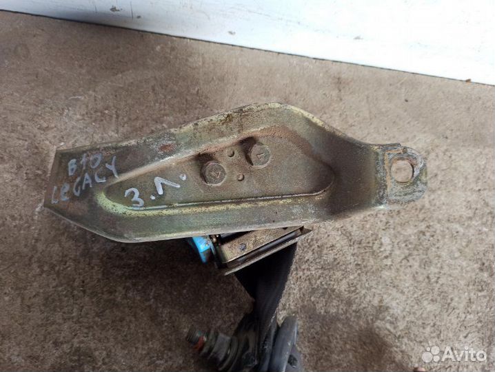 Ремень безопасности задний левый Subaru Legacy B10