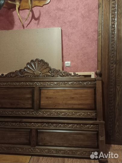 Кровать двухспальная