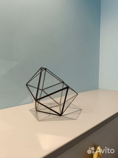 Ваза декоративная