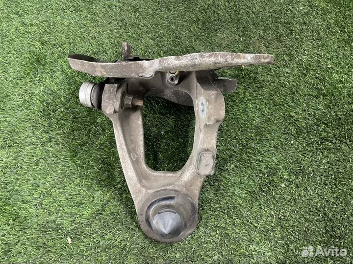 Кулак поворотный задний правый Bmw X5 E70 N55B30