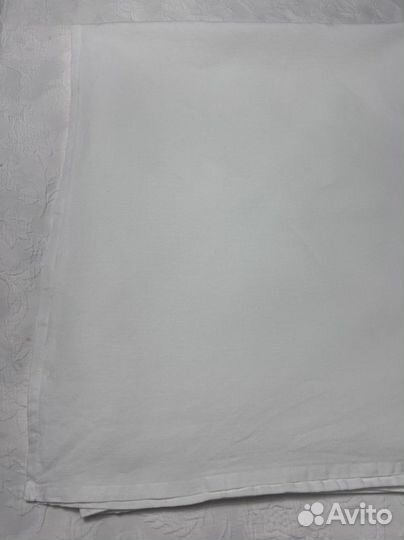 Скатерть льняная белая б/у размер 144х236