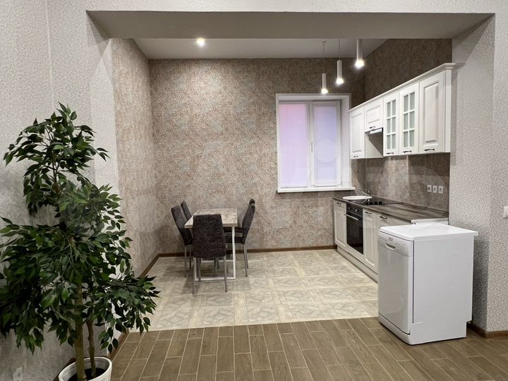 Коттедж 180 м² на участке 13 сот.