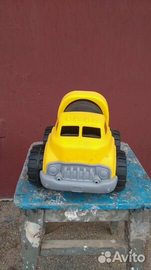 Игрушка грузовик