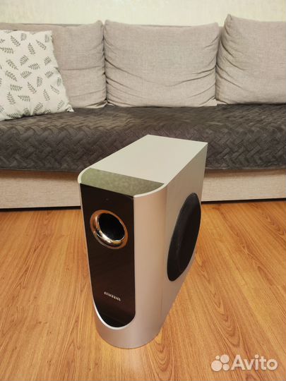 Сабвуфер samsung PS-WKP70