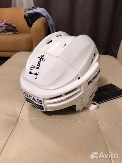 Шлем хоккейный 47 подлинный автограф Радулов Алекс