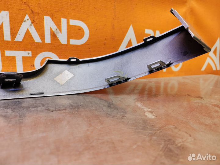 Молдинг бампера задний правый Land Rover Range