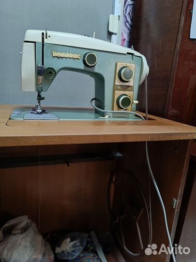 Швейная машинка veritas