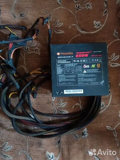 Блок питания Thermaltake Toughpower 650W