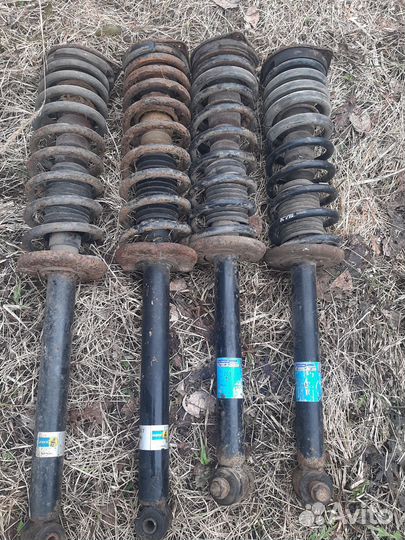 Запчасти на volkswagen passat b3