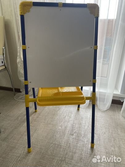 Мольберт детский двухсторонний