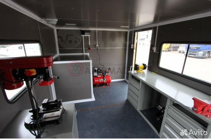 Парм на шасси электромобиля brock-75