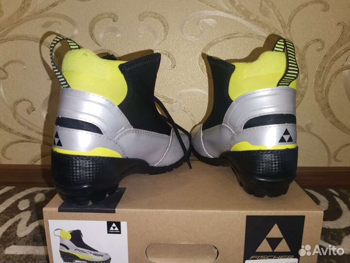 Лыжные ботинки fischer xj sprint детские р. EU 35