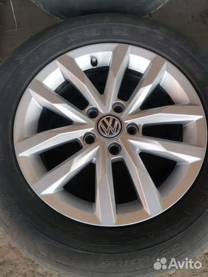 Колеса r16 3G0601025 комплект VW Skoba