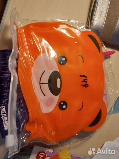 Очки и шапочка для плавания новые детские