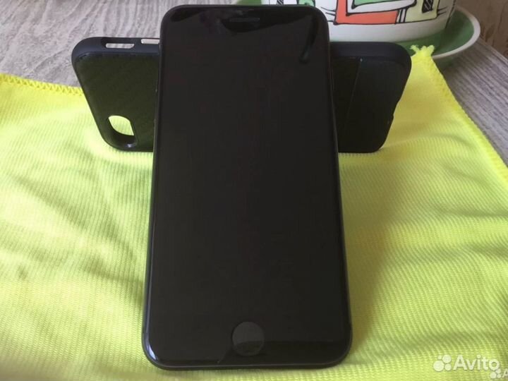 iPhone SE (2020), 128 ГБ