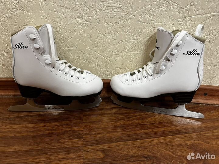 Коньки фигурные