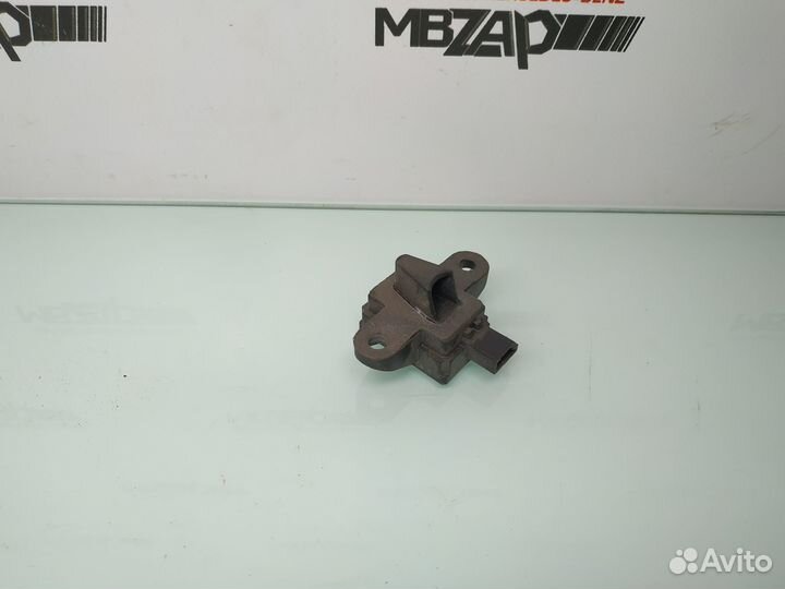 Датчик удара Mercedes w164 x164 w251 ML R GL 164