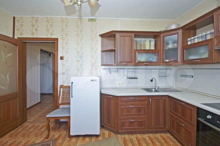 2-к. квартира, 61 м², 2/10 эт.