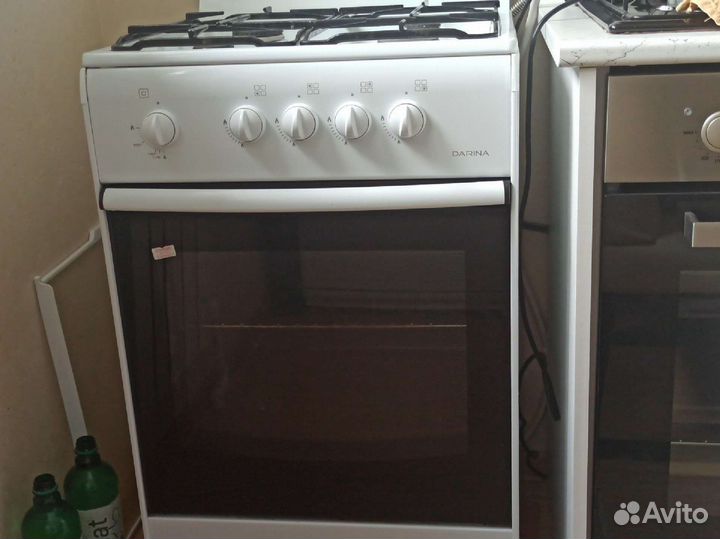 Газовая плита с духовкой