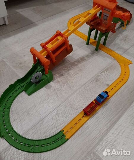 Томас железная дорога трек