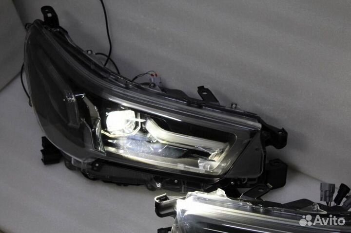 Hilux Pick Up 2015+ Рестайлинг в 2020 Rocco V5NG2